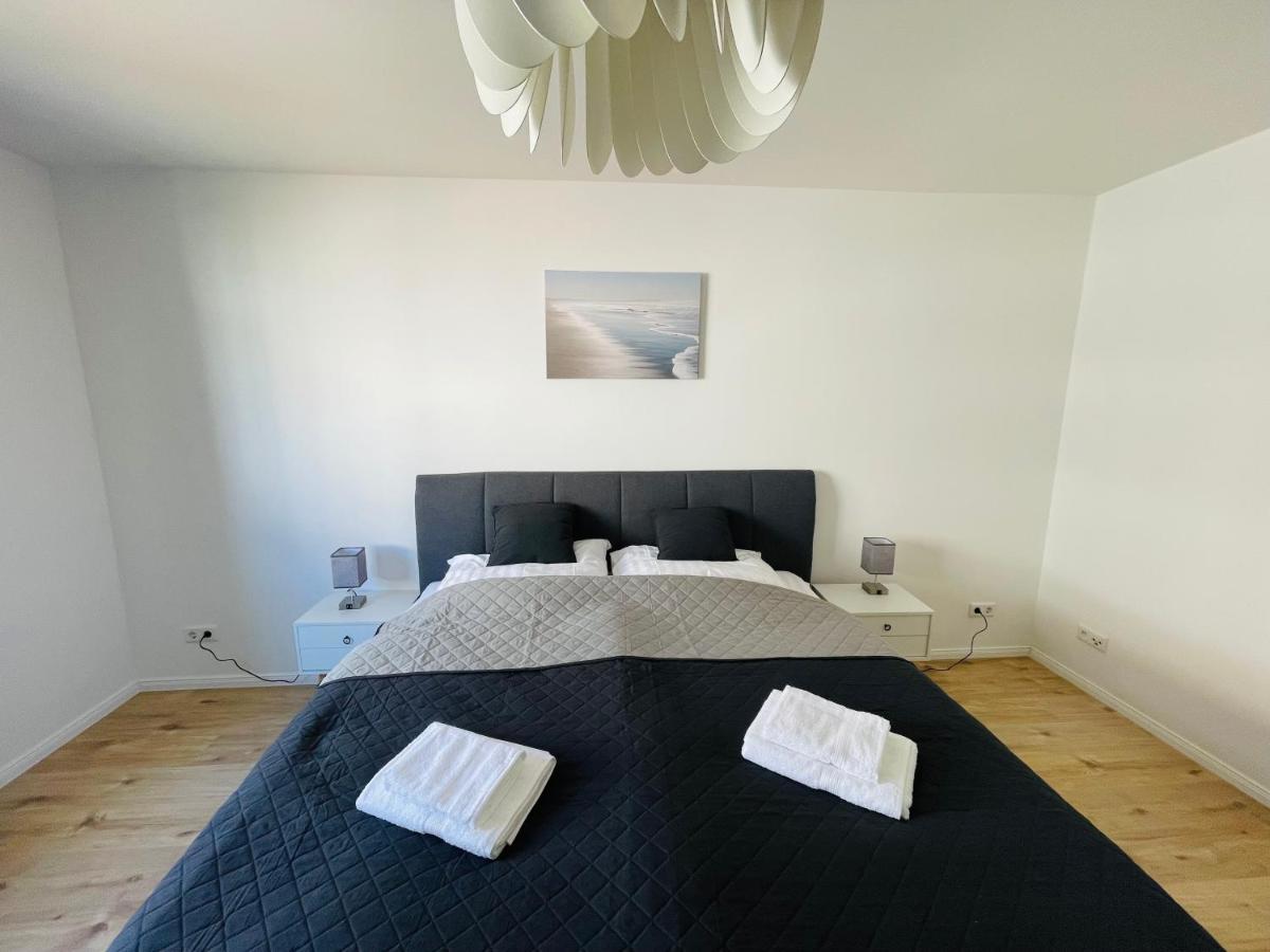 Modern * Zentral * Netflix * Arbeitsplatz Apartamento Wuppertal Exterior foto