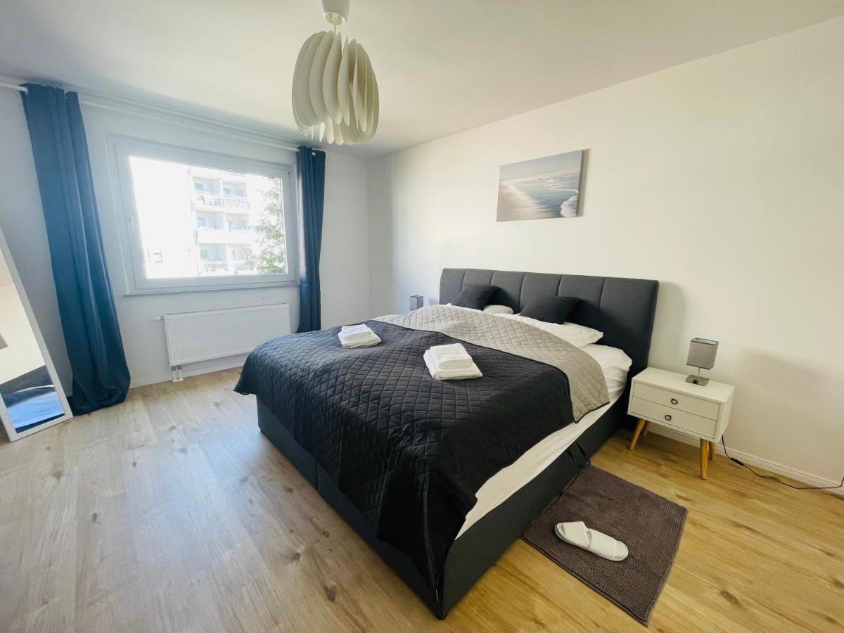 Modern * Zentral * Netflix * Arbeitsplatz Apartamento Wuppertal Exterior foto